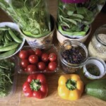 Dziki ryż z komosą ryżową oraz warzywami składniki