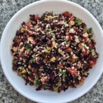 Dziki ryż z komosą ryżową oraz warzywami