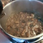 Gulasz w sosie grzybowym z pieczarkami