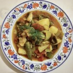 Gulasz wegański z warzywami z Krety