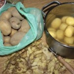 obieranie ziemniaków∑ na kartacze z mięsem