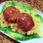 Klopsiki z dorsza z porem i ryżem po azjatycku