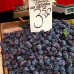 śliwki na straganie