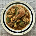 Kurczak z fasolą duszony w sosie po kreteńsku