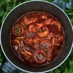 Kurczak z karczochami i groszkiem