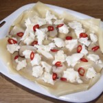 lasagne z grzybami leśnymi w trakcie przygotowania