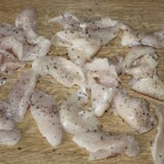 piersi z kurczaka pokrojone w małe paski