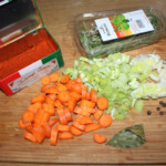 drobno posiekana marchew oraz seler naciowy