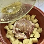 Schabowy pieczony z ziemniakami