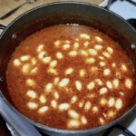 Zupa fasolowa na wędzonym kurczaku z warzywami