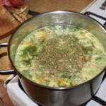 Zupa jarzynowa z fasolką szparagową i bobem