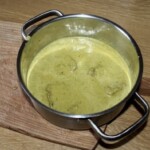 sos pietruszkowy w garnku