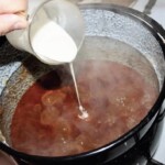 Gulasz wiedeński z wołowiny z cebulą saftgulasch