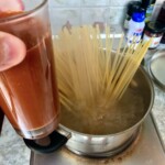 szklanka sosu do krewetek garidomakaronada