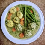 Pulpety rybne w sosie koperkowym