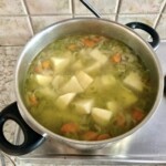 Zupa z pora z fasolką czerwoną i ziemniakami