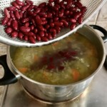 Zupa z pora z fasolką czerwoną i ziemniakami