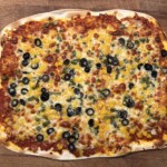 flammkuchen z bresaolą przygotowanie
