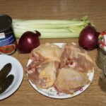 Duszone kurze udka z fasolą w pomidorach składniki