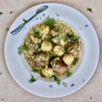 Duszony indyk z brukselką i włoską pancettą