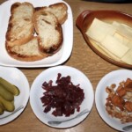 Grzanki z raclette składniki