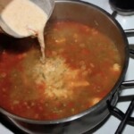 Gulasz cygański z kurczaka z ogórkami kiszonymi