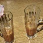 Kawa frappe mrożona w greckim stylu