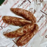 surowe kiełbaski kreteńskie