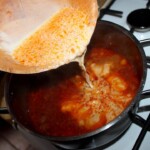 przygotowanie sosu paprykowego