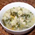 Letnia zupa jarzynowa na kurzych skrzydełkach