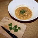 mus bananowy w misce