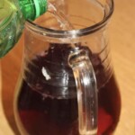 Sangria lekkie wino na lato z owocami