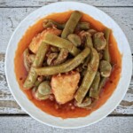 Warzywa duszone w sosie pomidorowym