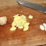 obrany i pokrojony w plastry imbir