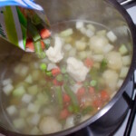 Zupa minestrone z mrożonych warzyw