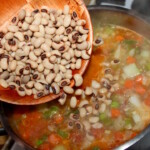 Zupa minestrone z mrożonych warzyw