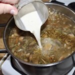 Zupa pieczarkowa z koprem włoskim i zacierką