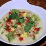 Zupa tajska z ryżem i pulpetami wieprzowymi