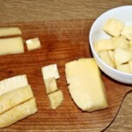 ananas po obraniu na talerzu