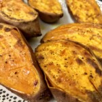 bataty pieczone w naczyniu żaroodpornym