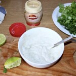 Dip jogurtowy z tahiną i kminem rzymskim