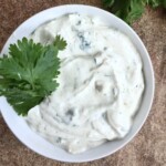 Dip jogurtowy z tahiną i kminem rzymskim