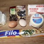 Greckie pierogi z serem feta tiropitakia składniki