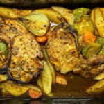 Kotlety pieczone z ziemniakami i fenkułem