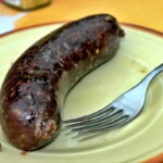 Krupniok z grilla na talerzu