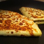 Naleśniki dietetyczne z szynką i pieczarkami