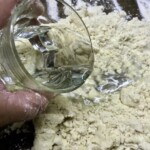 ciasto na podpłomyk domowy przygotowanie