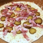 Quesadilla po góralsku z boczkiem i oscypkiem