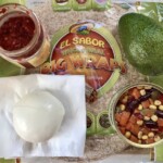 Quesadilla z tuńczykiem sałatkowym w warzywach składniki