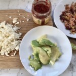 Quesadilla z tuńczykiem sałatkowym w warzywach składniki